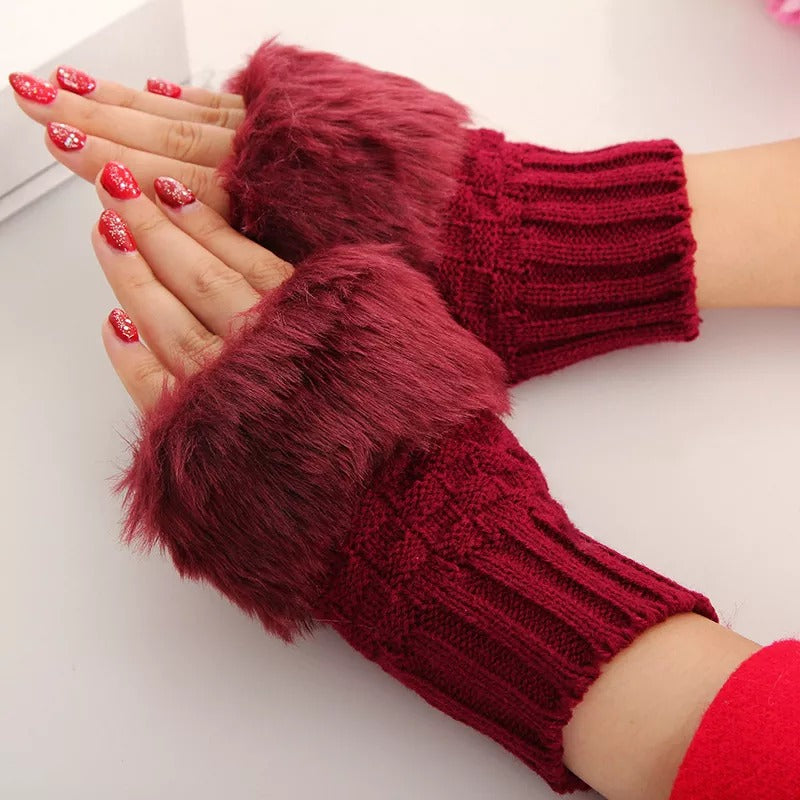 Velvet Maroon Knitted Faux Gloves
